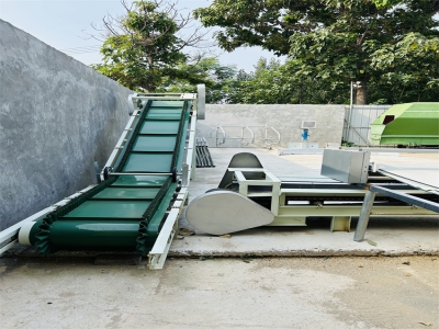 1 年，長(zhǎng)沙劉老板萬(wàn)頭羊場(chǎng)新規(guī)劃養(yǎng)殖設(shè)備潮流