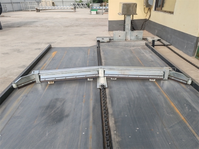 《牛場清糞機：助力牧場的 “清潔衛(wèi)士”》