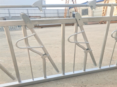 冬季低溫環(huán)境下，自鎖式羊頸夾轉(zhuǎn)軸凍住、開合困難，預(yù)防和處理方法